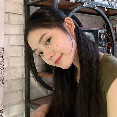 张艺凡